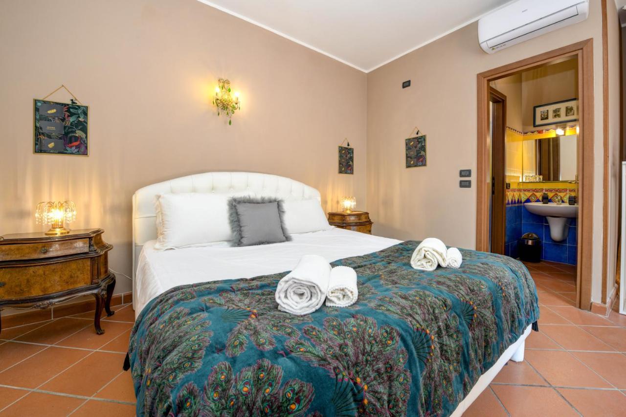 Prestige Rooms 시르미오네 외부 사진